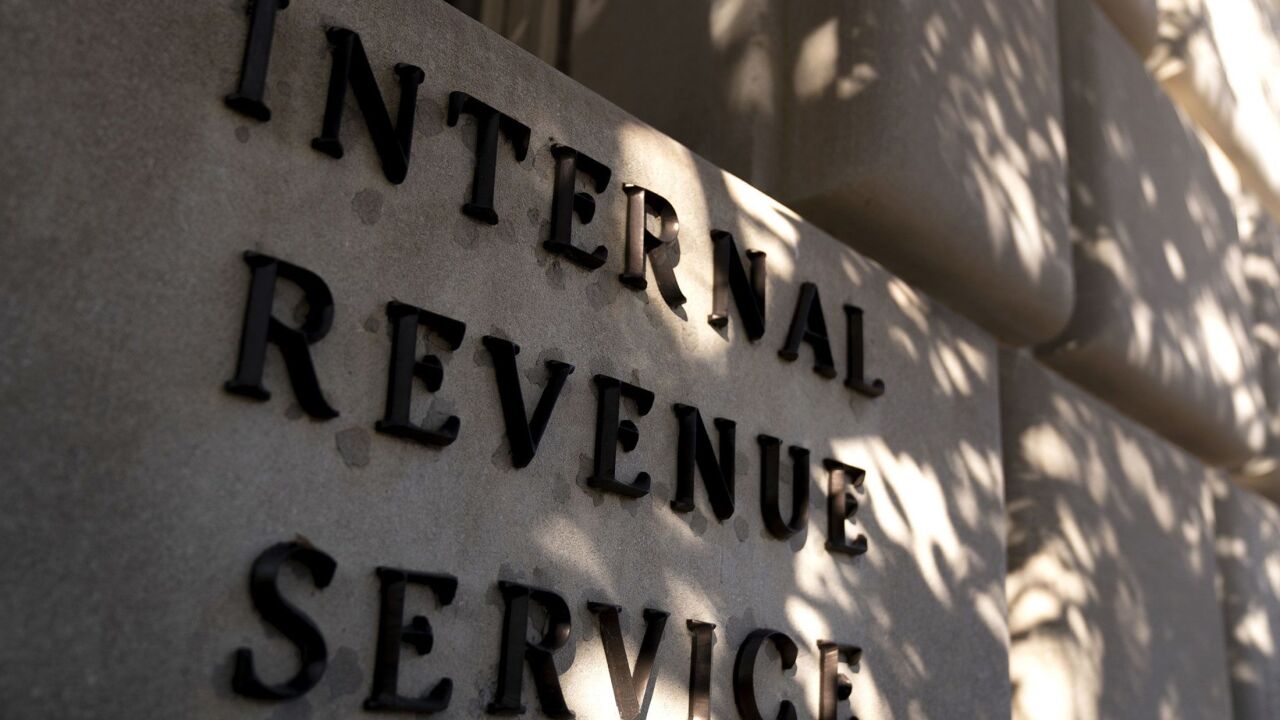 irs-building-engraving.jpg